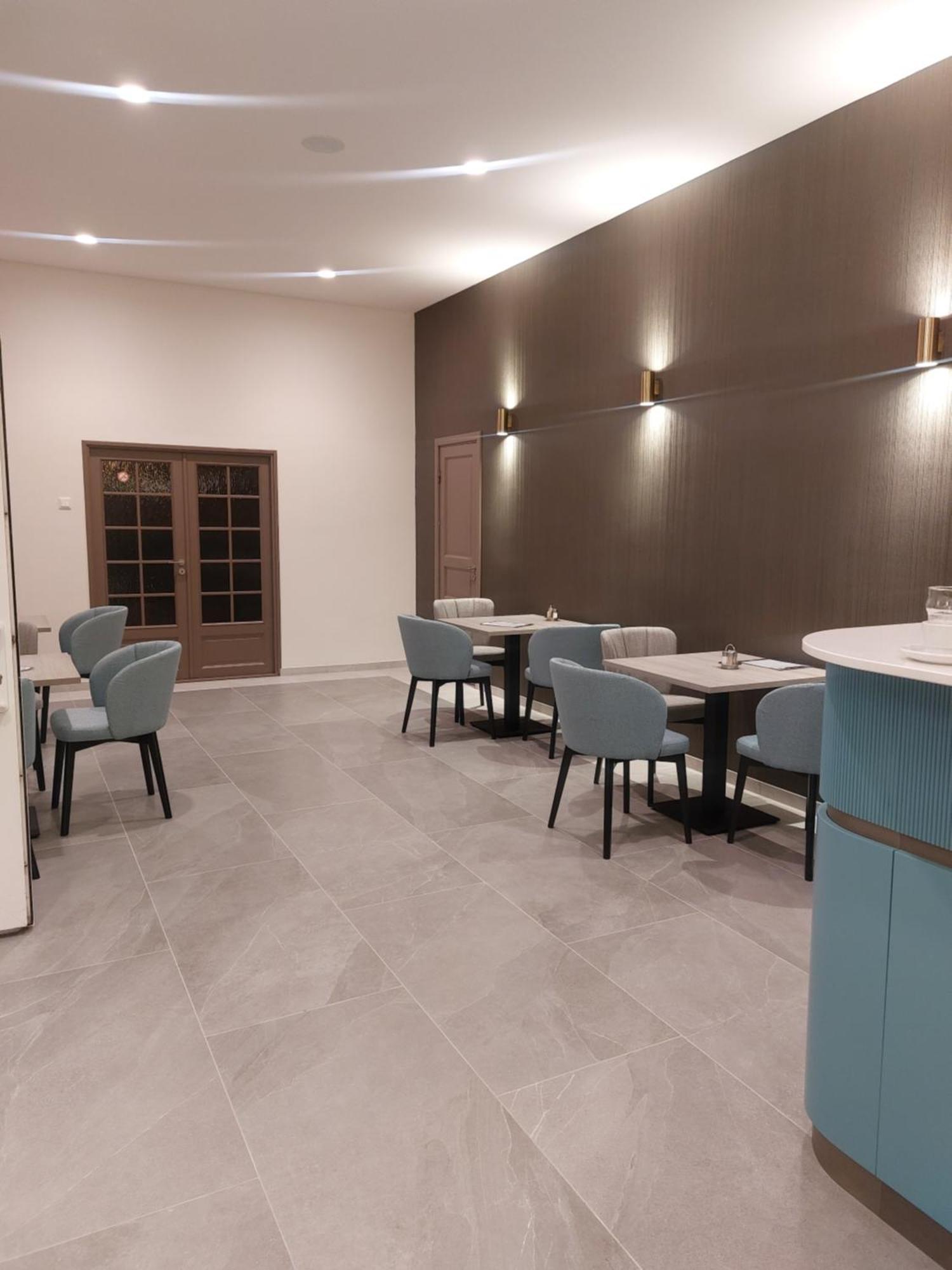 Hotel Atrium Malacka Kültér fotó