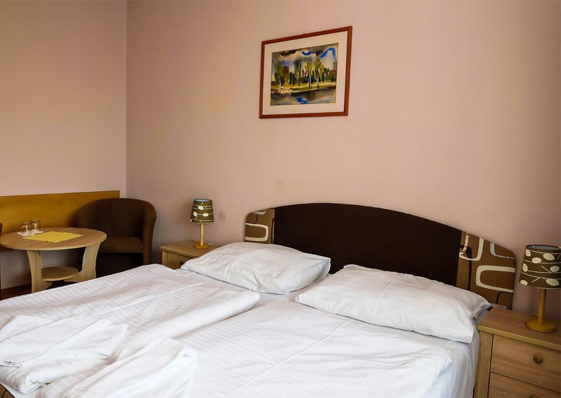 Hotel Atrium Malacka Kültér fotó